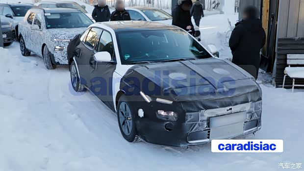 外观/内饰全面升级 可能采用混动系统 全新现代伊兰特谍照曝光