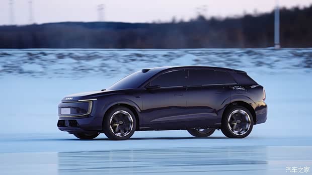 最大续航751公里 将于2026年上半年上市 奥迪E7X量产版实车曝光